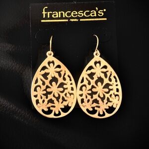 New Francesca’s lightweight gold earrings